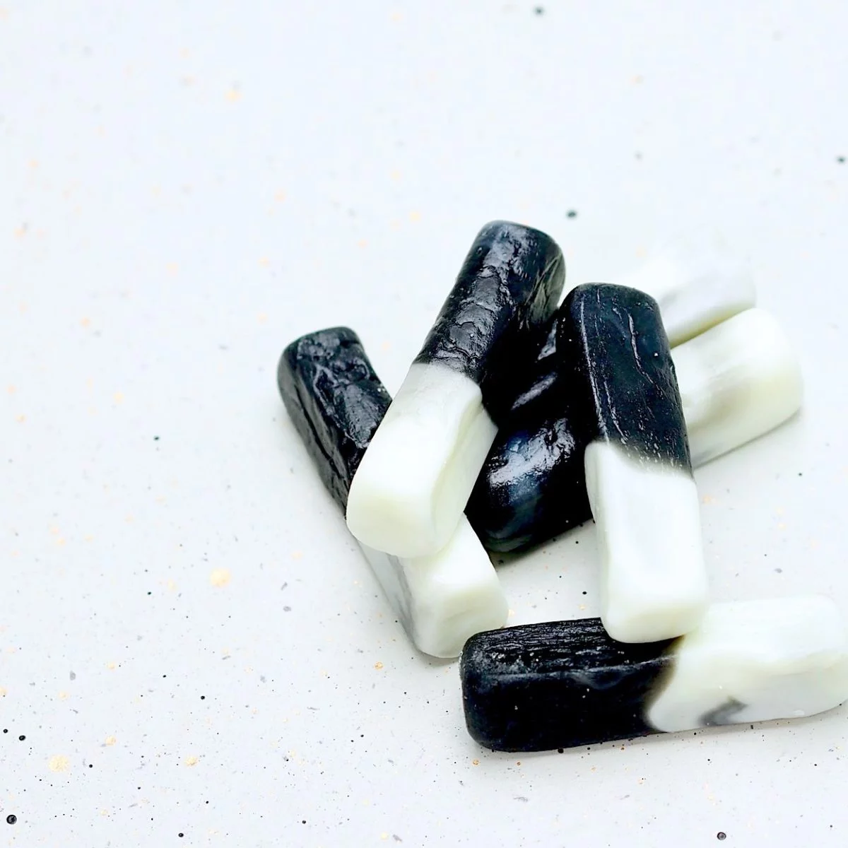TROLLSTAV MINT LAKRITS | Jetzt kaufen bei Naschhaus - Naschen wie in Schweden!